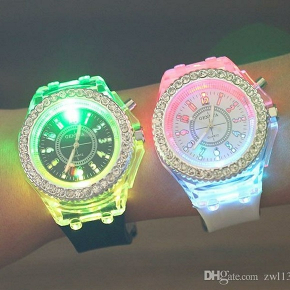 ⚡LED Light Up Watch⚡ - Picture 2 of 2
